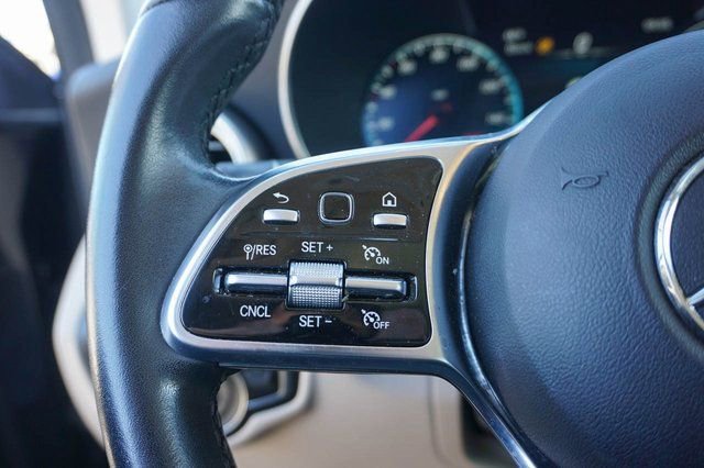 Used 2022 Mercedes-Benz GLC 300 image 20