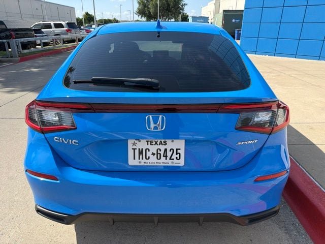 Used 2023 Honda Civic Sport image 6