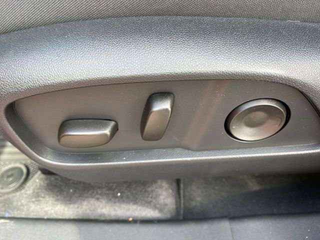 New 2026 GMC Terrain Denali w/ LPO, Black Badging Package image 12