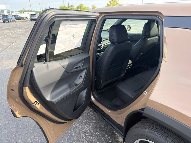 New 2027 Chevrolet Equinox LT w/ Convenience Package II AWD/4WD image 23
