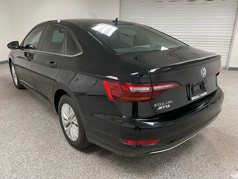 Used 2019 Volkswagen Jetta R-Line image 7