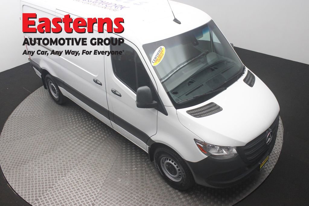 Used 2021 Mercedes-Benz Sprinter 2500 image 3