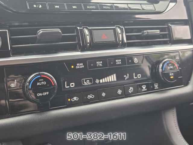 Used 2022 Nissan Pathfinder SL FWD image 22
