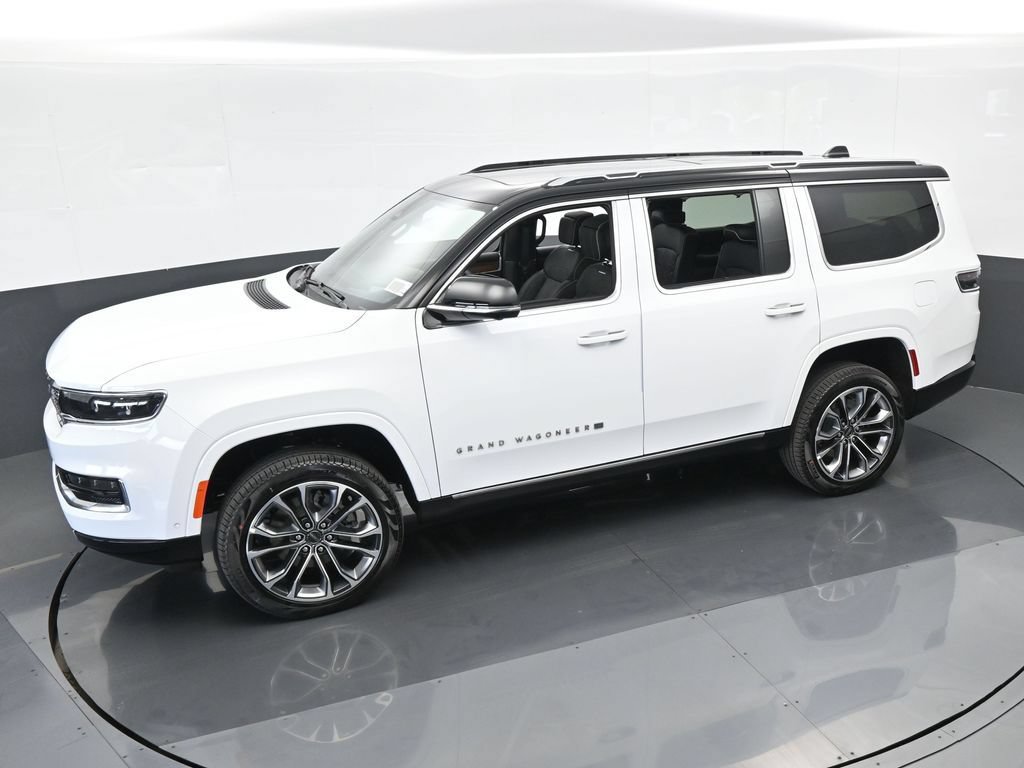 Used 2024 Jeep Grand Wagoneer Series III AWD/4WD image 42