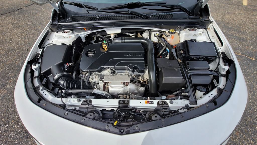 Used 2019 Chevrolet Malibu LS image 17