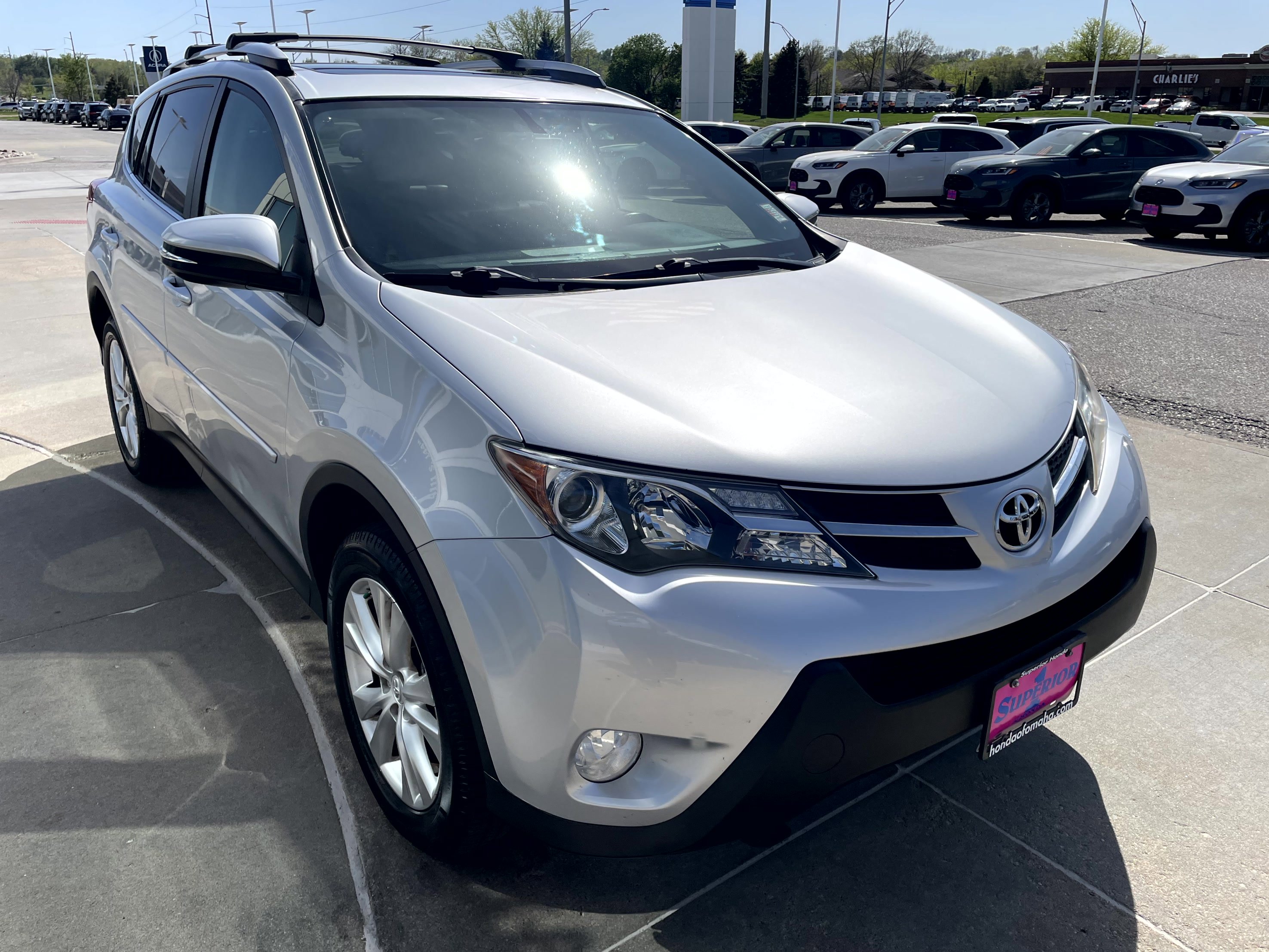 Used 2015 Toyota RAV4 Limited AWD/4WD image 4