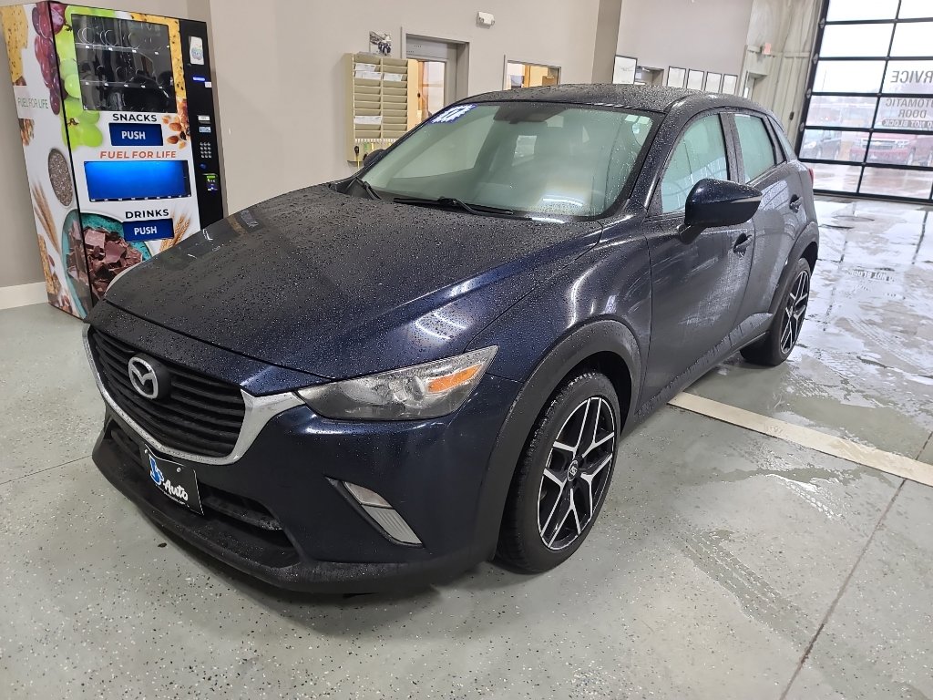 Used 2017 MAZDA CX-3 Touring image 2