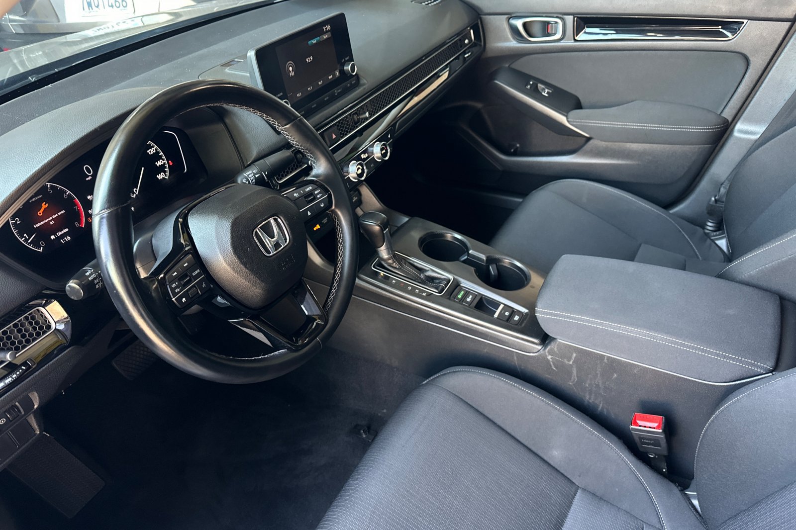 Used 2022 Honda Civic EX image 10