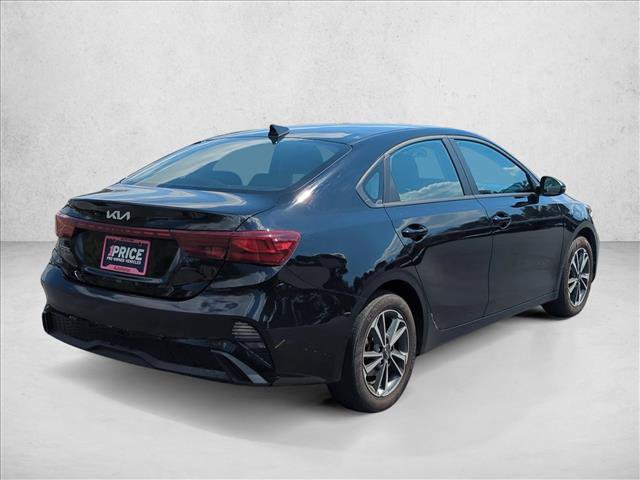 Used 2023 Kia Forte LXS w/ LXS Technology Package image 5