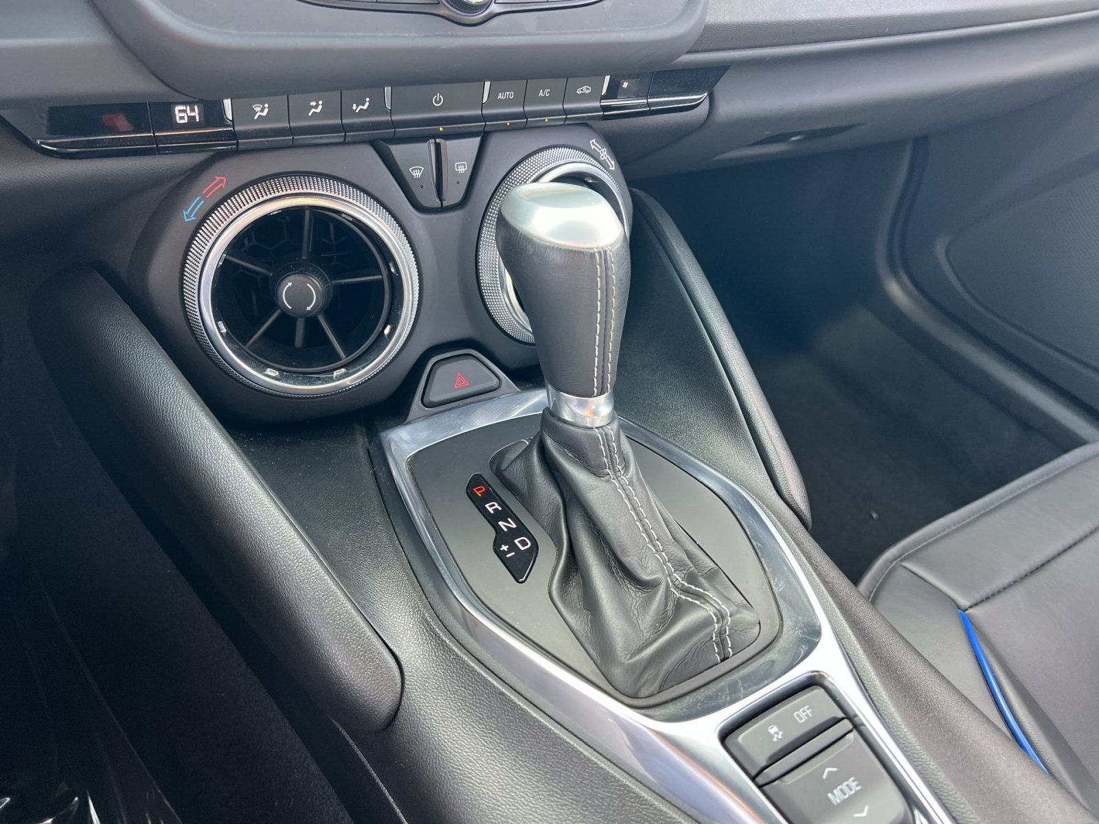 Used 2023 Chevrolet Camaro LT RWD image 21