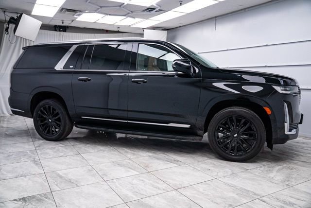 Used 2021 Cadillac Escalade ESV Premium Luxury image 2