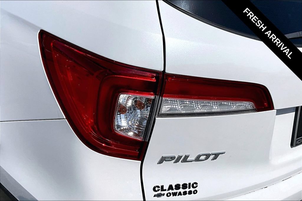 Used 2021 Honda Pilot Touring image 22