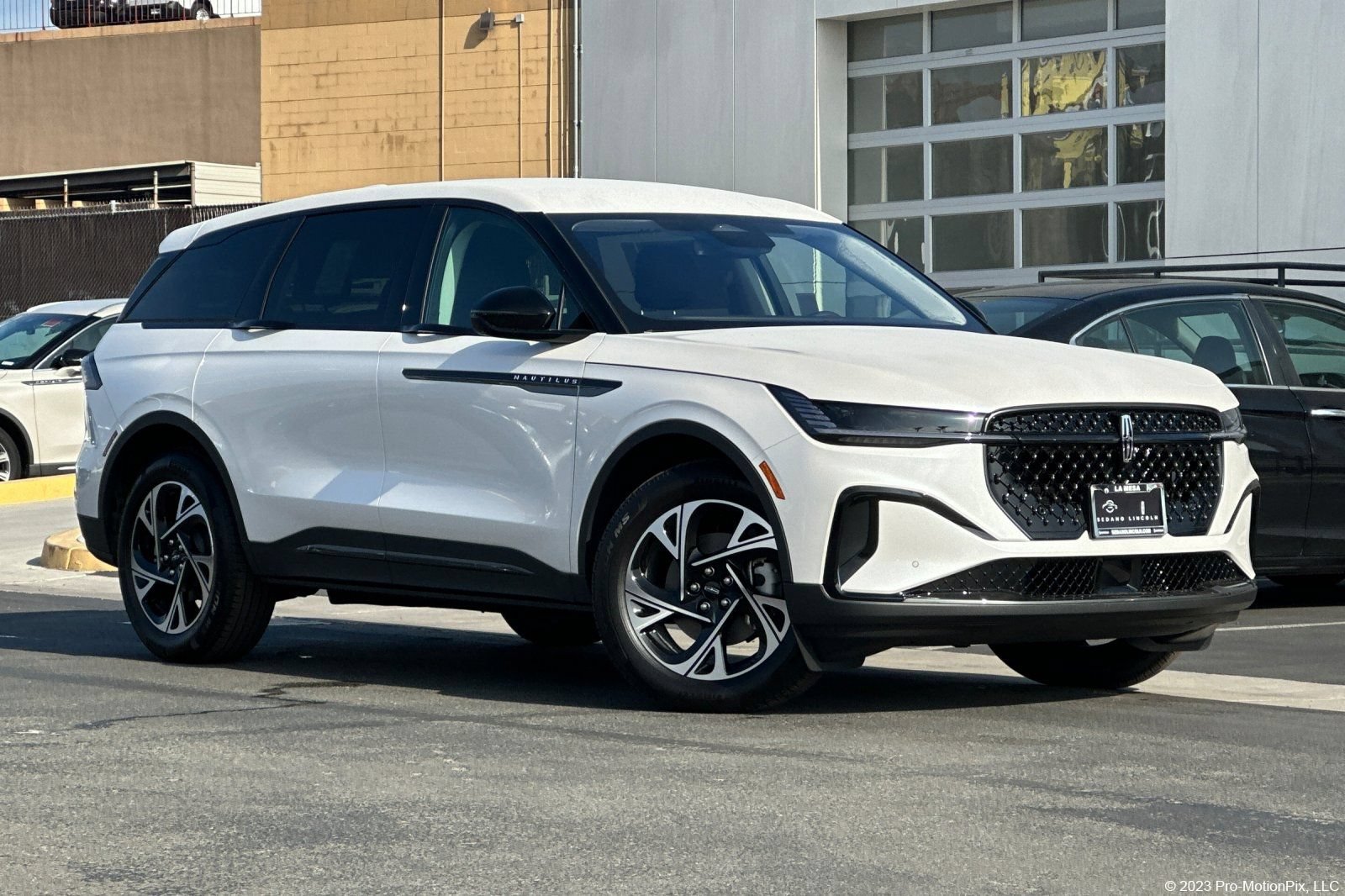 New 2026 Lincoln Nautilus Premier w/ Jet Appearance Package