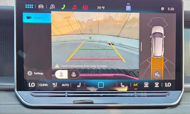New 2026 Volkswagen Tiguan SE FWD image 12