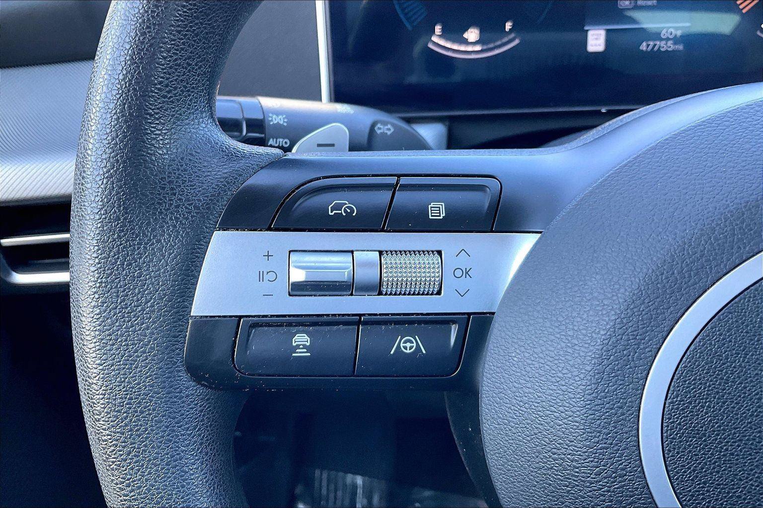 Used 2025 Hyundai Sonata SEL FWD image 17
