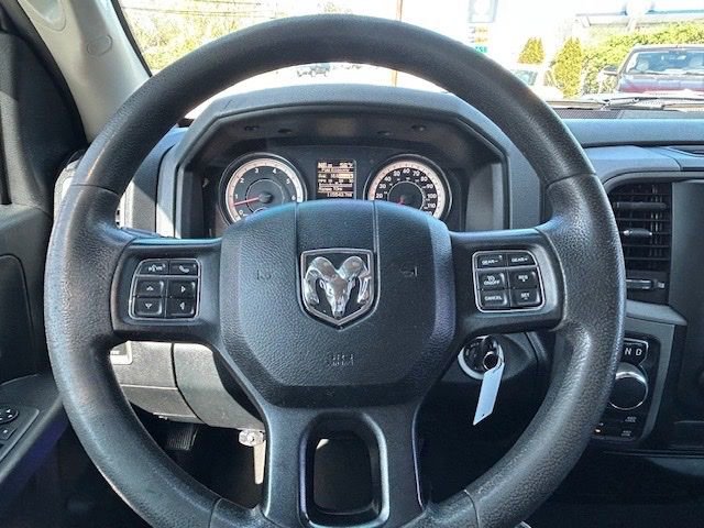 Used 2016 RAM 1500 Express AWD/4WD image 13
