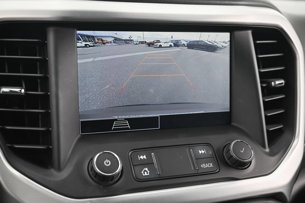 Used 2022 GMC Acadia SLE FWD image 29
