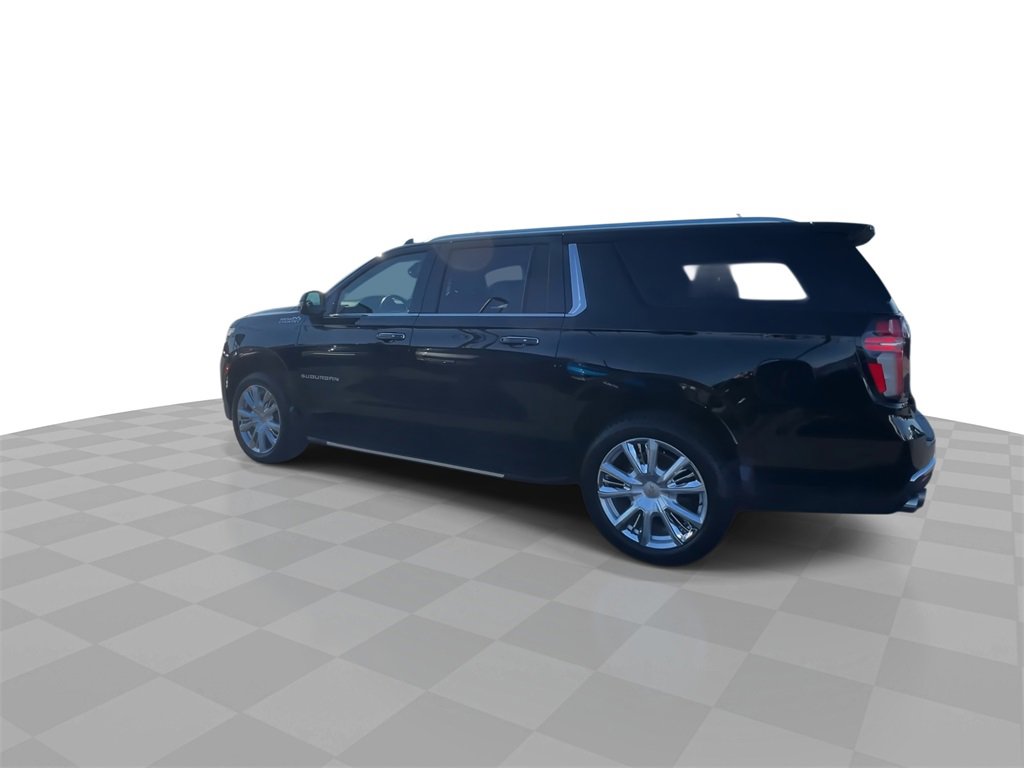 Used 2021 Chevrolet Suburban High Country image 5