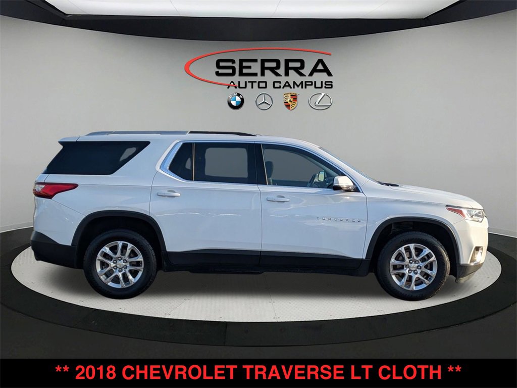 Used 2018 Chevrolet Traverse LT image 12