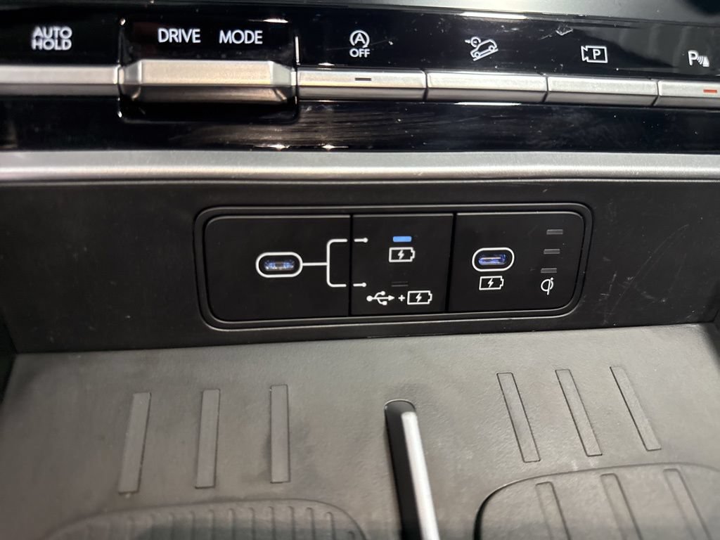 Used 2026 Hyundai Santa Fe SEL FWD image 31
