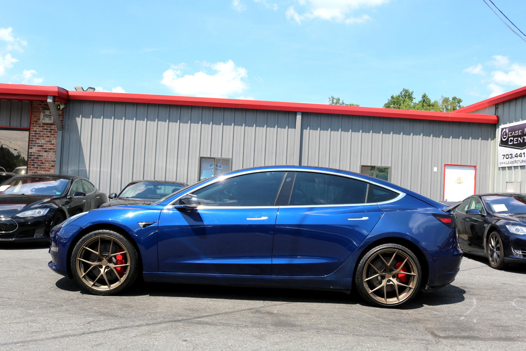 Used 2019 Tesla Model 3 Performance image 4
