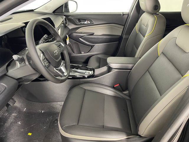 New 2026 Chevrolet Trax ACTIV w/ Driver Confidence Package FWD image 2