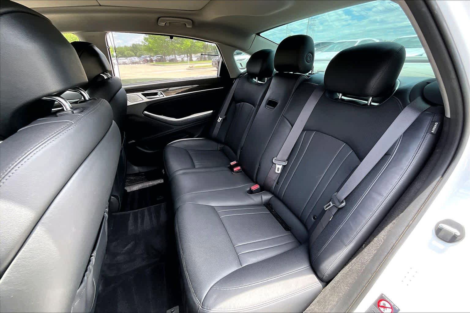 Used 2018 Genesis G80 3.8 w/ Option Group 02 RWD image 19