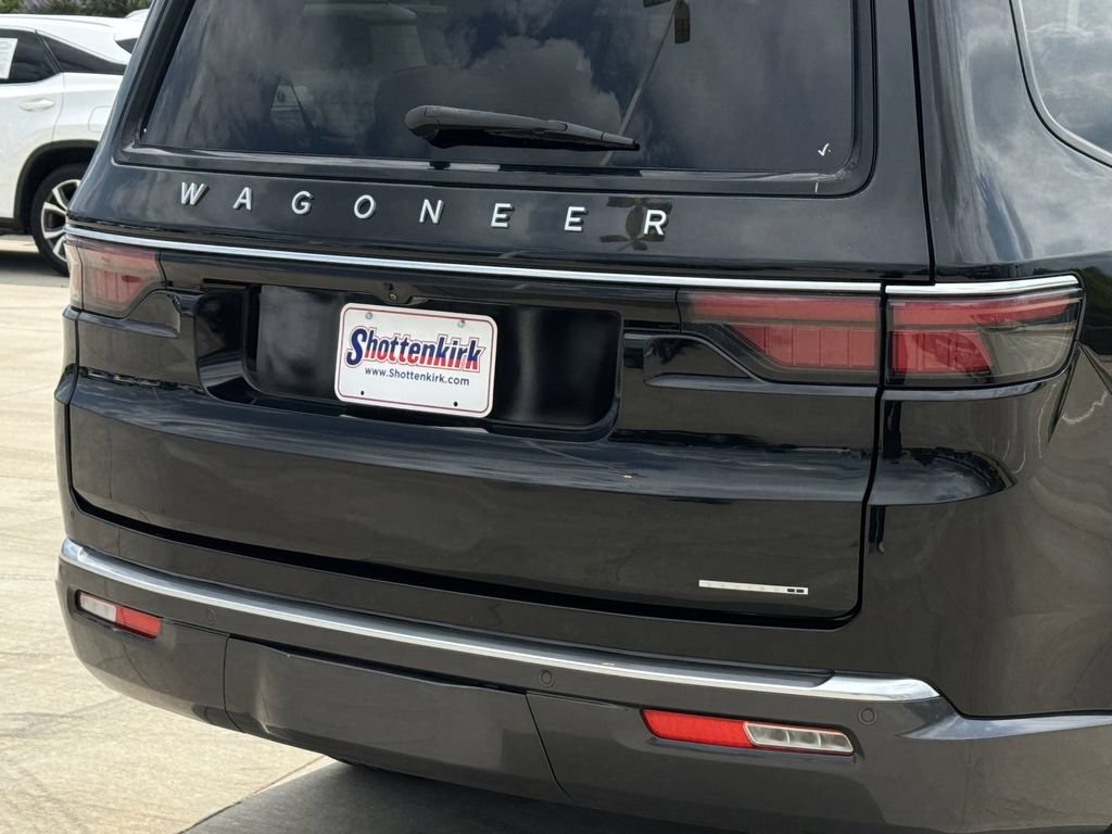 Used 2022 Jeep Wagoneer Series I w/ Premium Group I RWD image 6