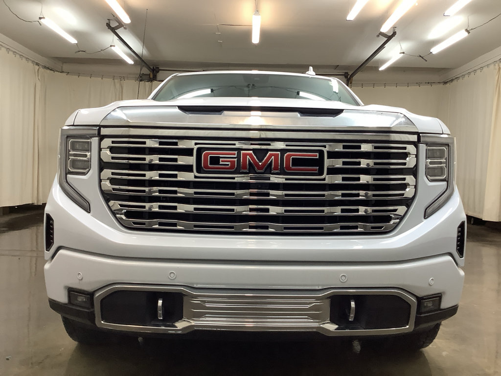 New 2026 GMC Sierra 1500 Denali w/ Technology Package AWD/4WD image 10