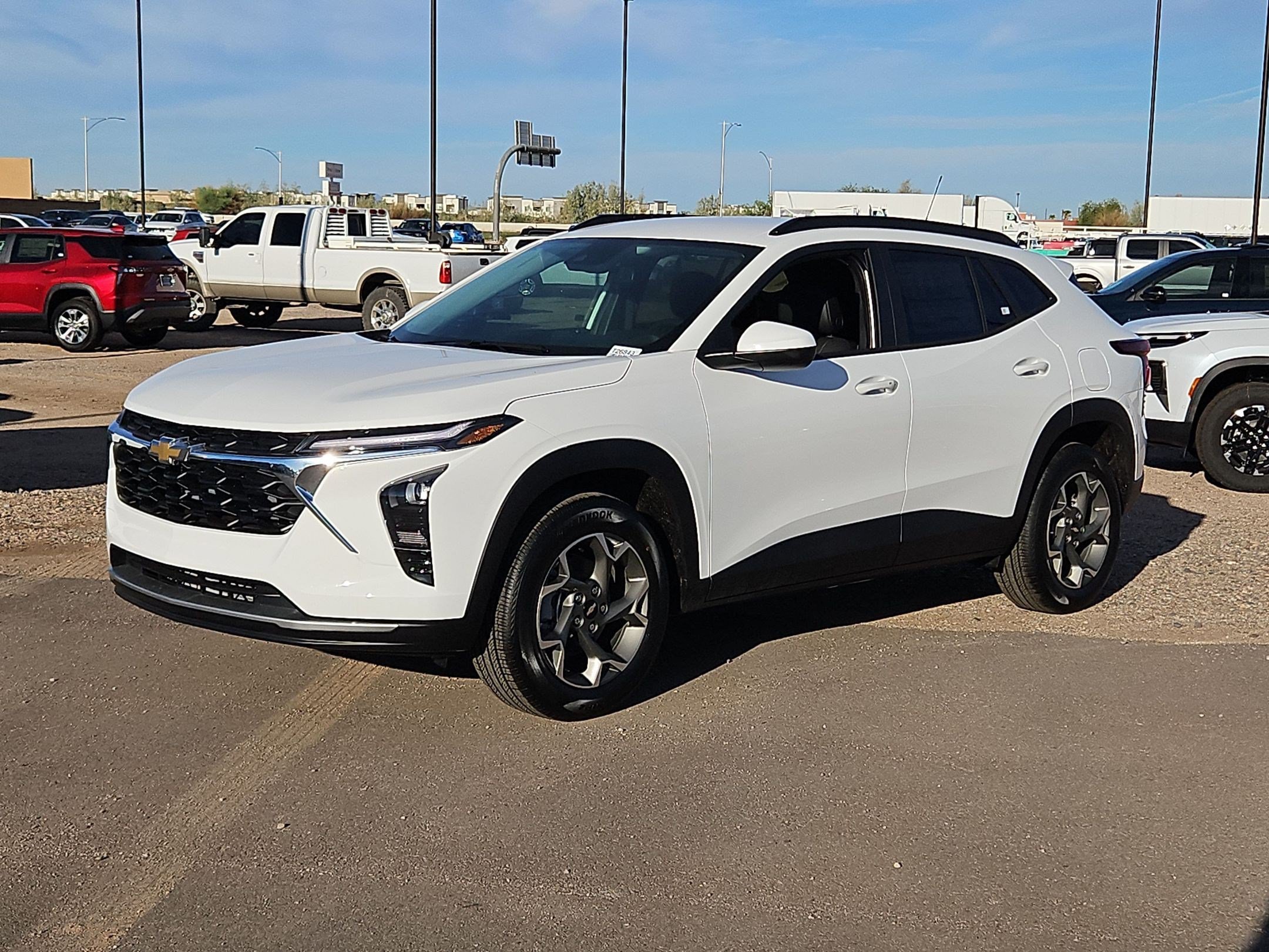 New 2026 Chevrolet Trax LT w/ LT Convenience Package FWD image 12