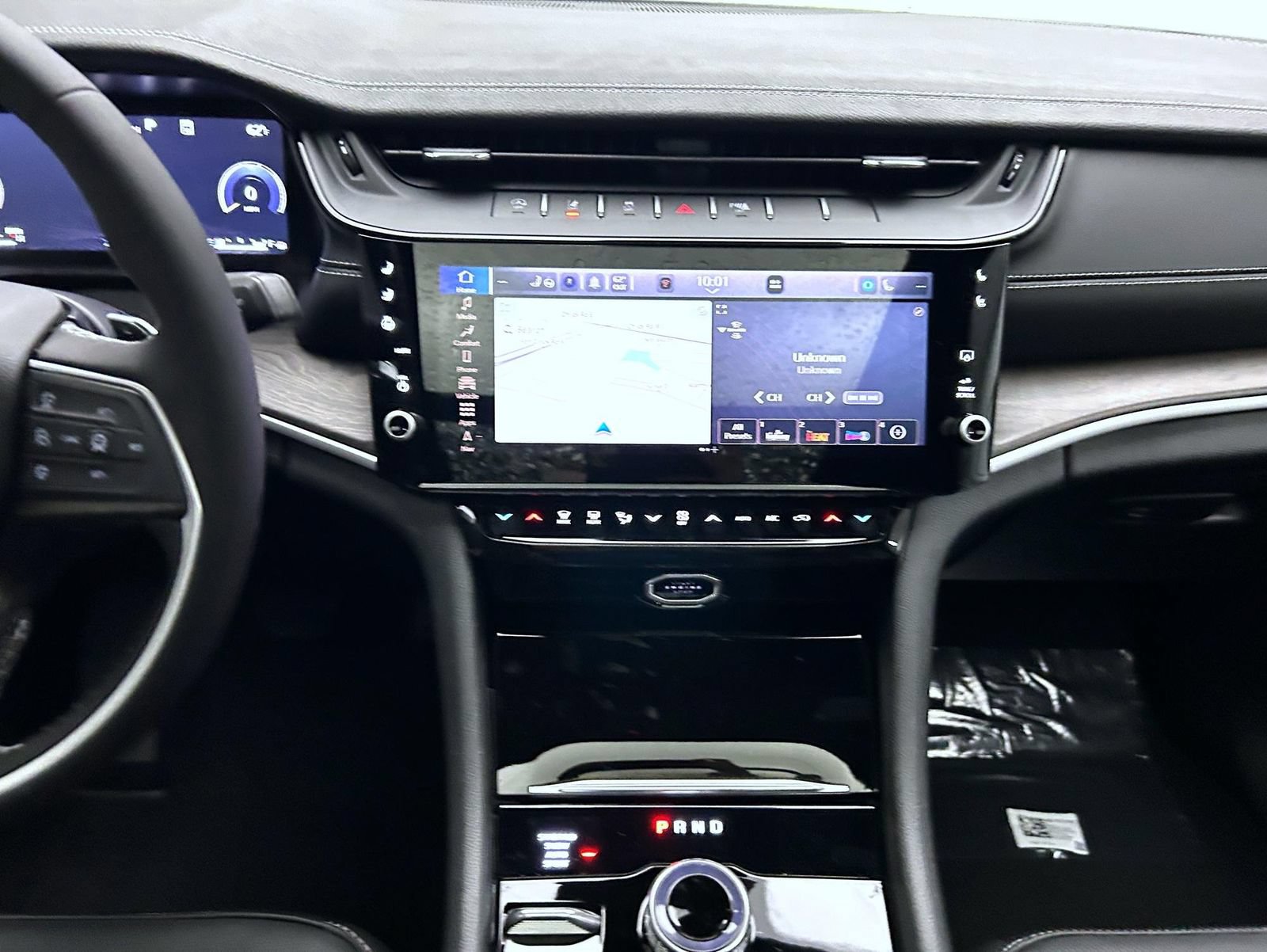 New 2027 Jeep Grand Cherokee Limited AWD/4WD image 13