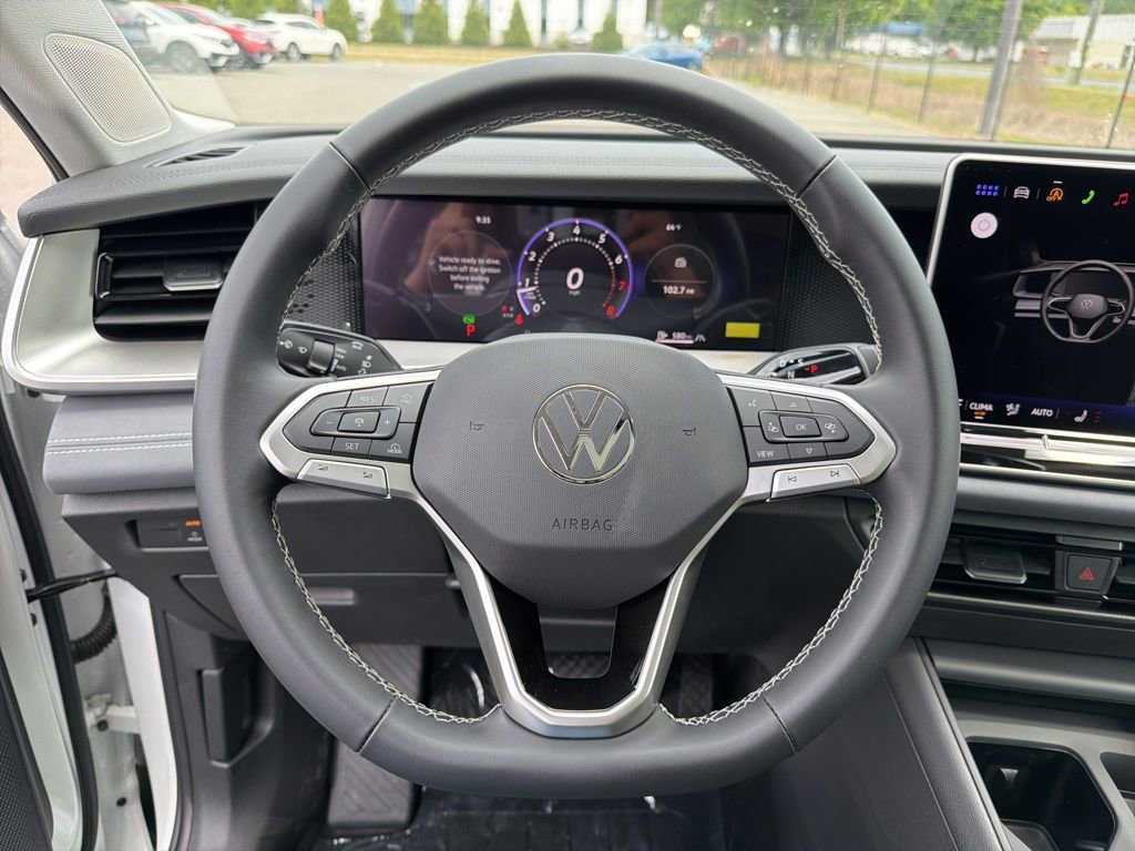 New 2026 Volkswagen Tiguan SE AWD/4WD image 12