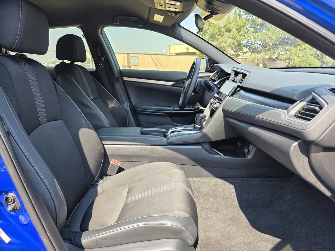 Used 2020 Honda Civic Sport image 22
