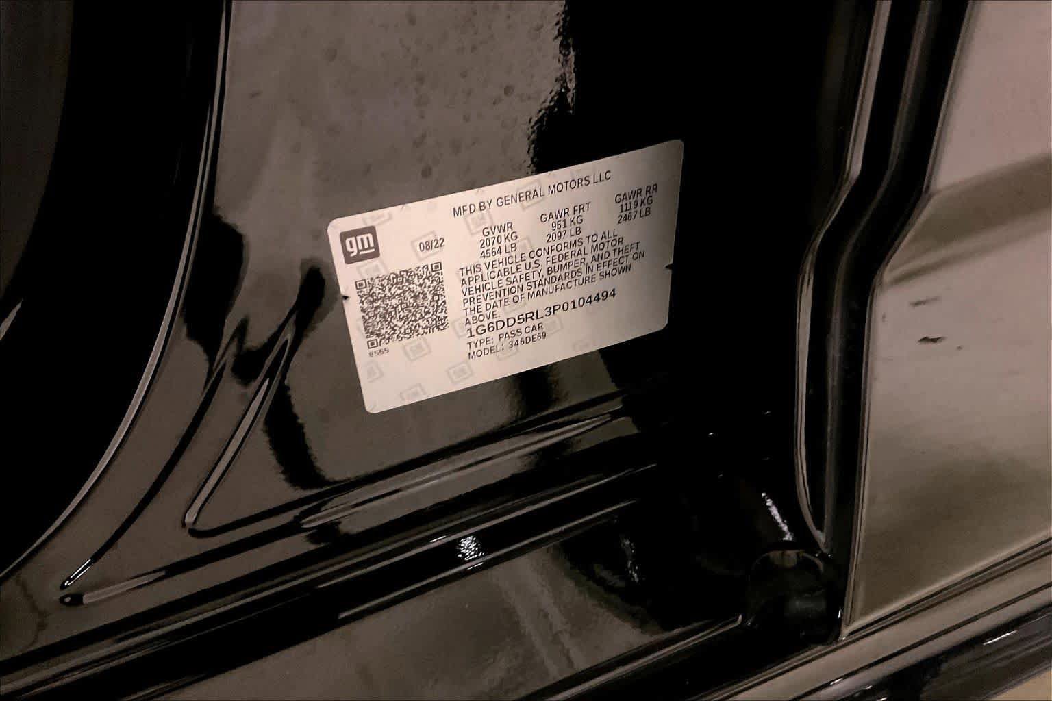 Used 2023 Cadillac CT4 V w/ Technology Package image 32