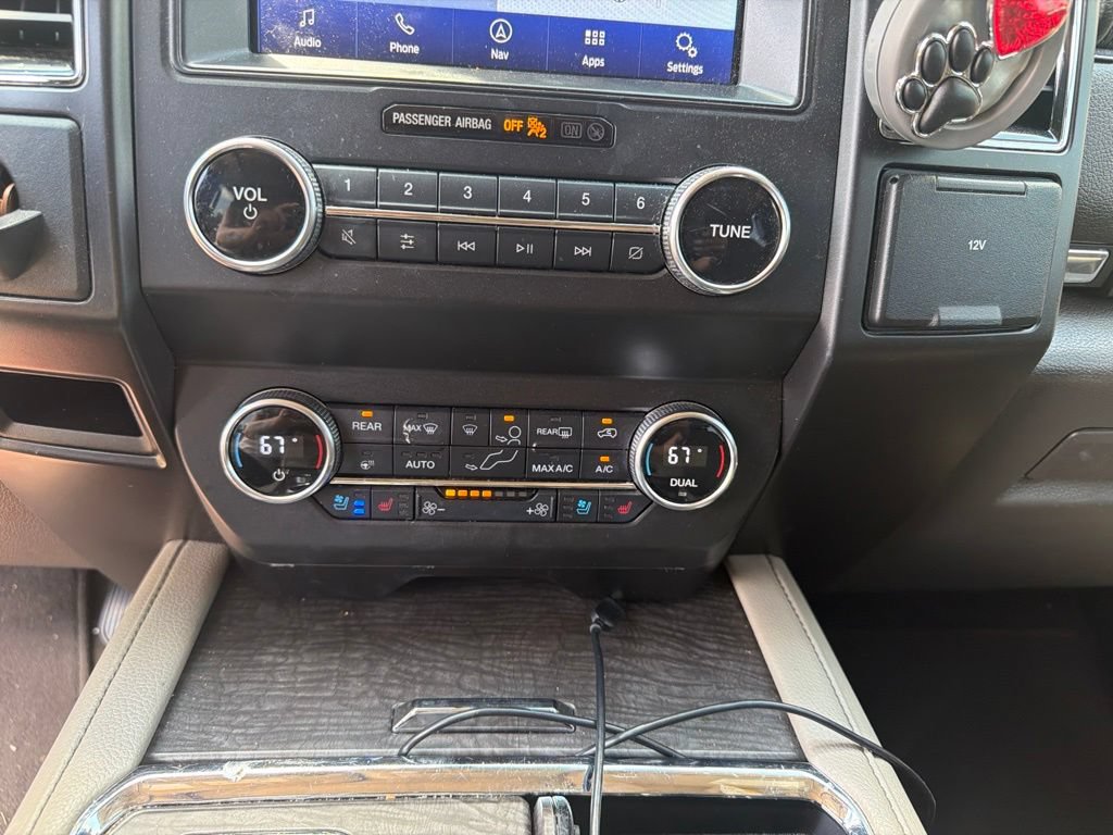 Used 2020 Ford Expedition Max Limited w/ Equipment Group 301A AWD/4WD image 23