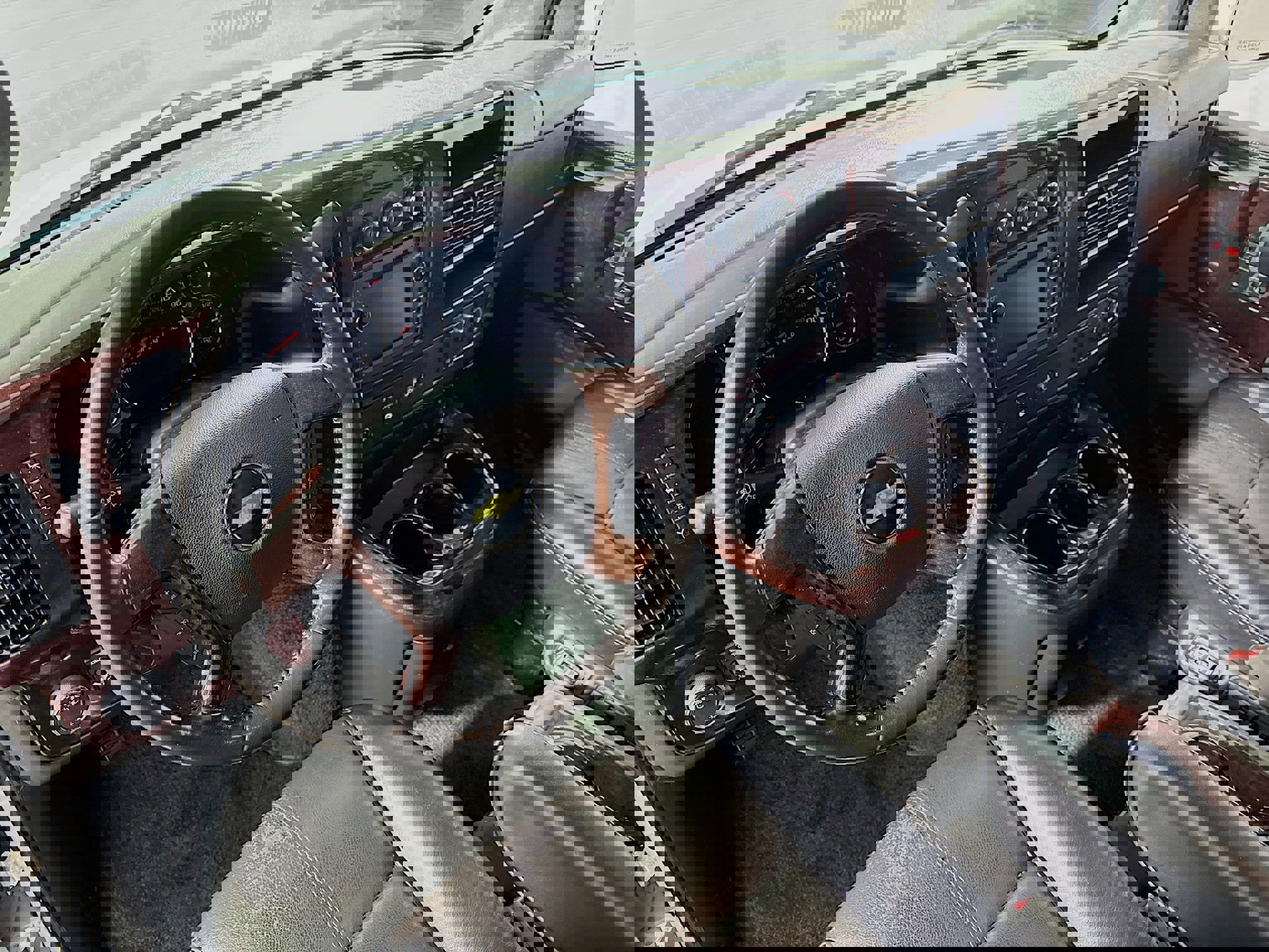 Used 2016 Chevrolet Express 2500 image 14