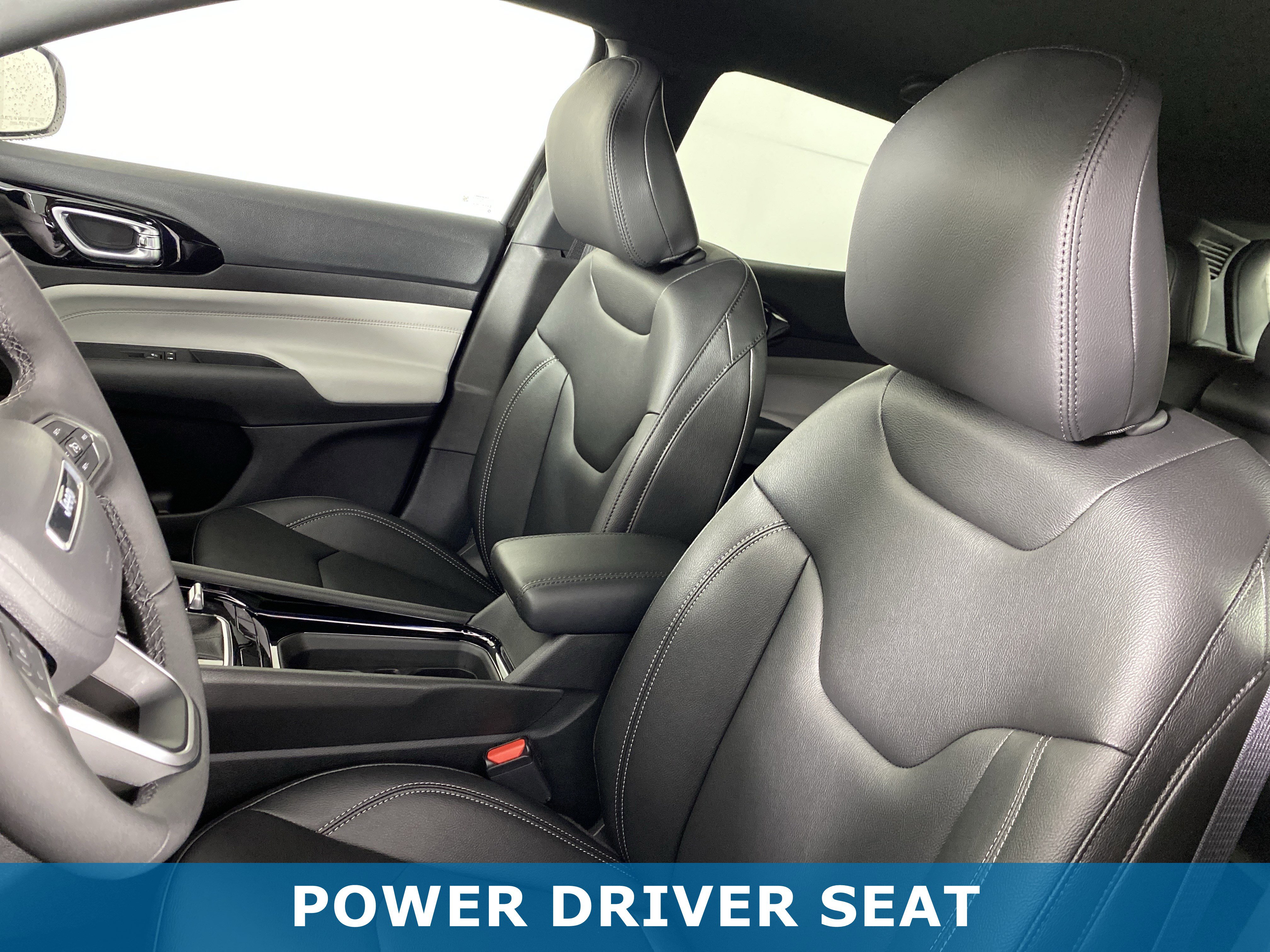 New 2026 Jeep Compass Limited image 14