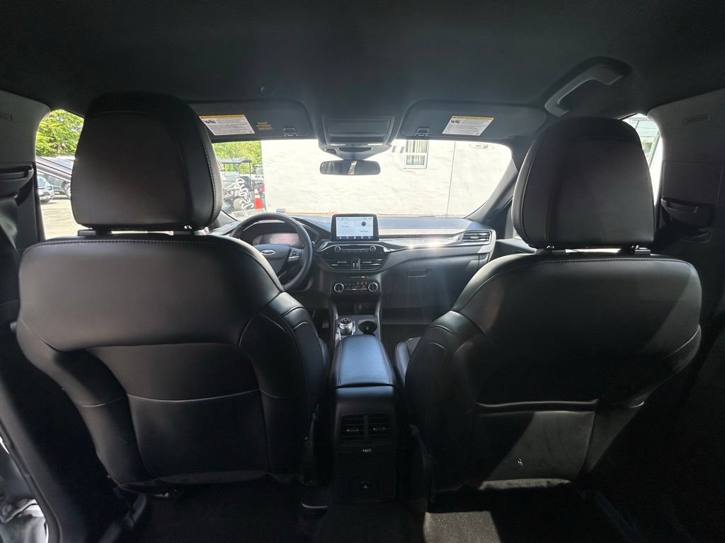 Used 2025 Ford Escape ST-Line Select AWD/4WD image 23