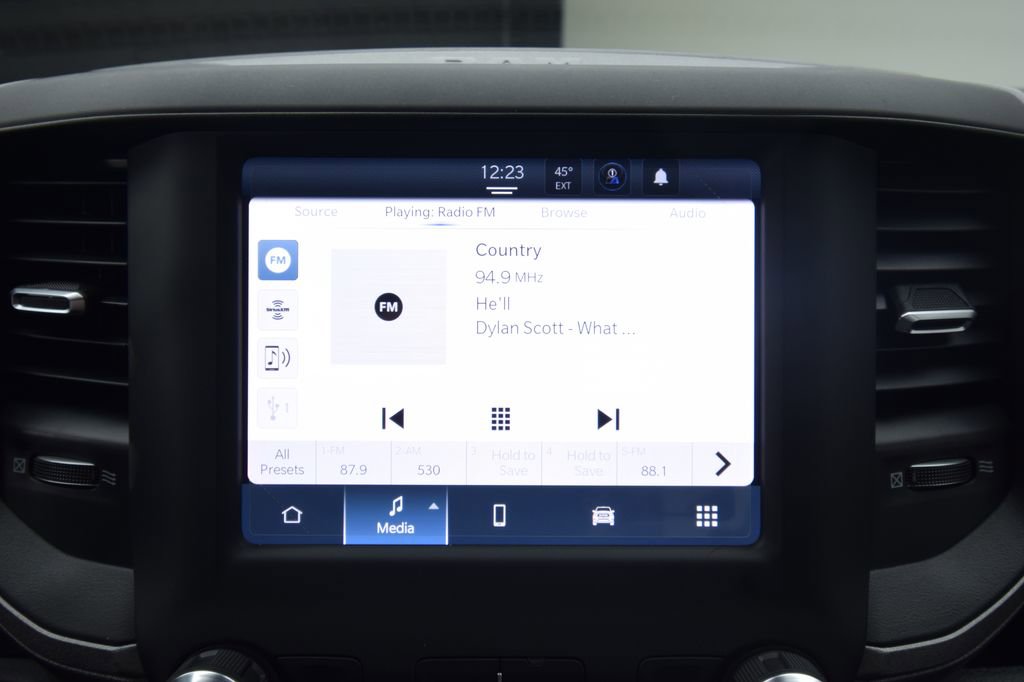 New 2024 RAM 5500 Tradesman image 20