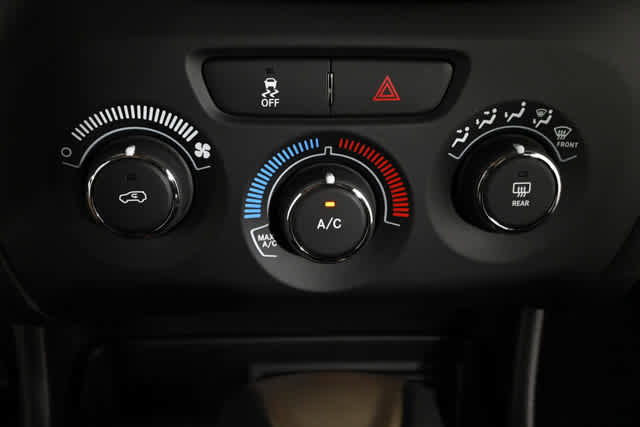 Used 2017 Jeep Cherokee Sport AWD/4WD image 24