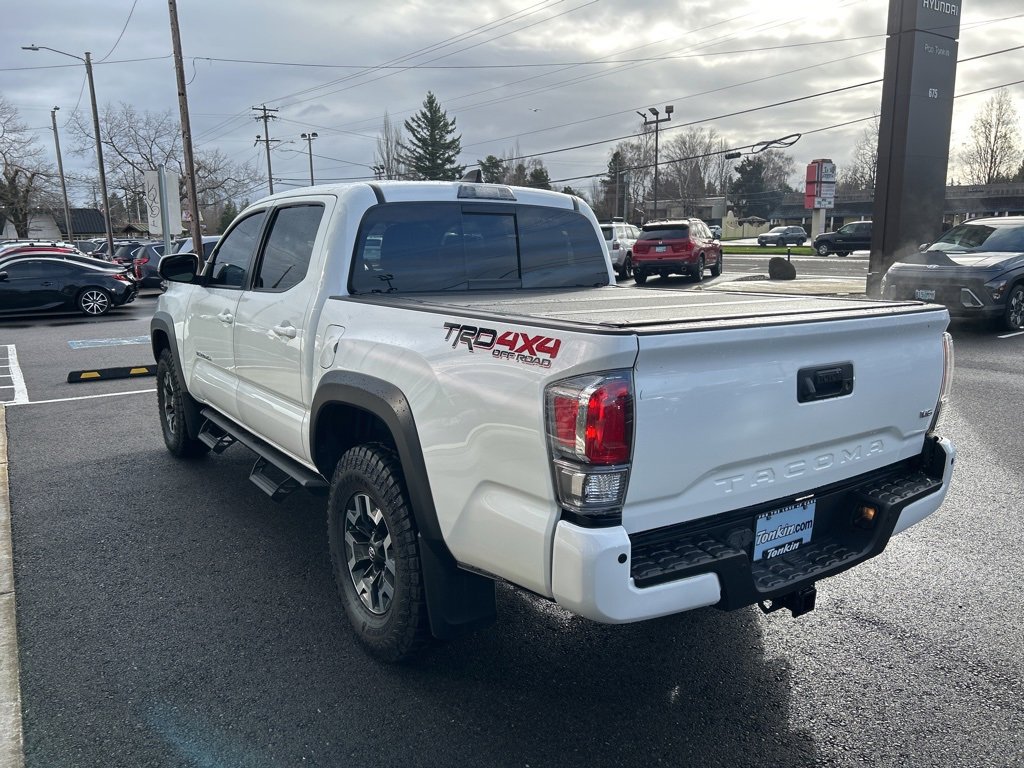 Used 2022 Toyota Tacoma TRD Off-Road image 5
