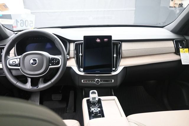 Used 2026 Volvo XC90 T8 Core w/ Protection Package Premier AWD/4WD image 9