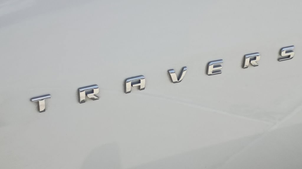 Used 2020 Chevrolet Traverse LT FWD image 14