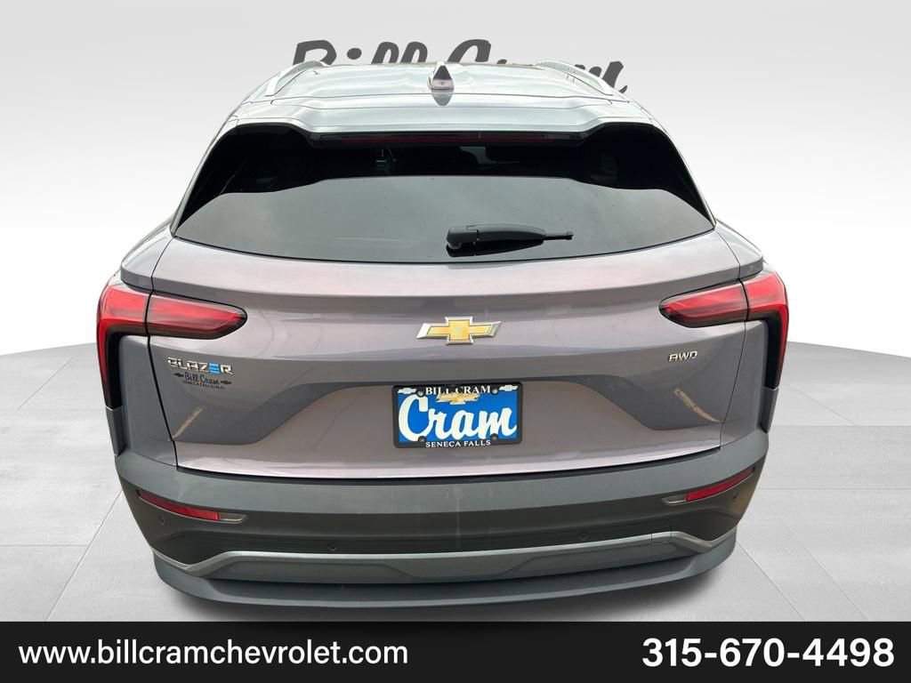Used 2024 Chevrolet Blazer EV LT AWD/4WD image 26