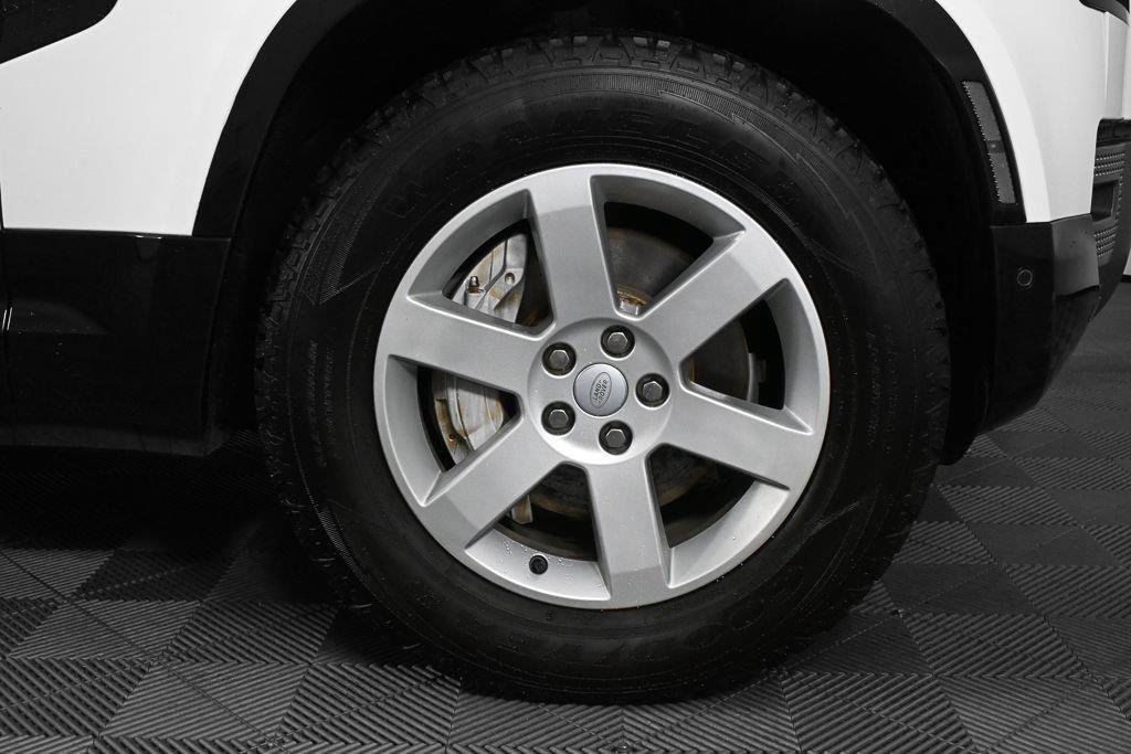 Used 2023 Land Rover Defender 110 X-Dynamic SE AWD/4WD image 6