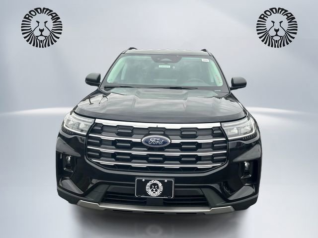 New 2026 Ford Explorer Active w/ Active Comfort Package image 2
