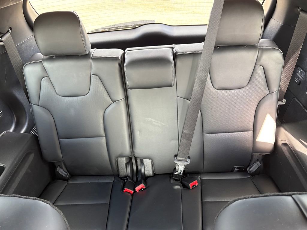 Used 2025 Kia Telluride SX Prestige X-Pro AWD/4WD image 13