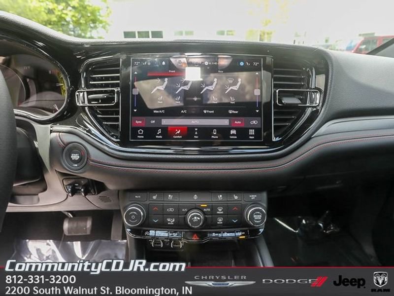 New 2025 Dodge Durango GT image 13