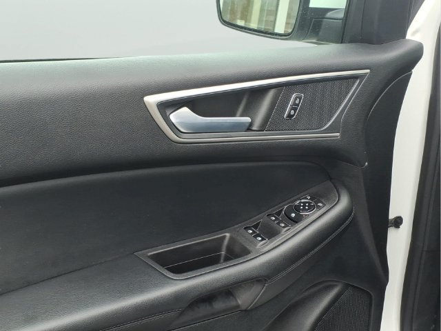 Certified 2023 Ford Edge SEL AWD/4WD image 9