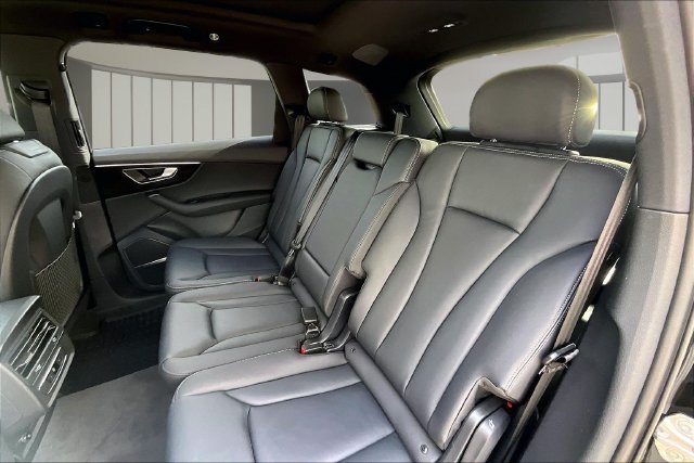 New 2026 Audi Q7 2.0T Premium AWD/4WD image 8
